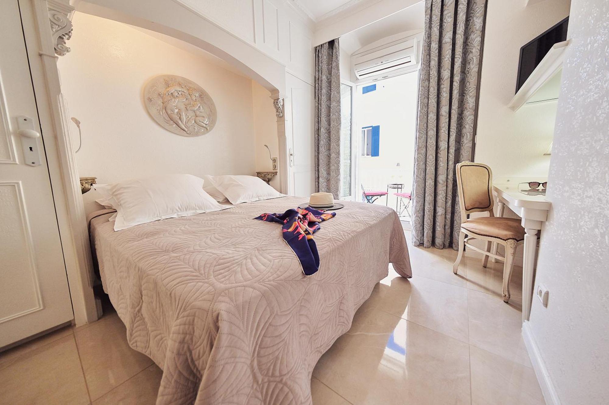 Le Magnolia Hotel Calvi  Eksteriør billede