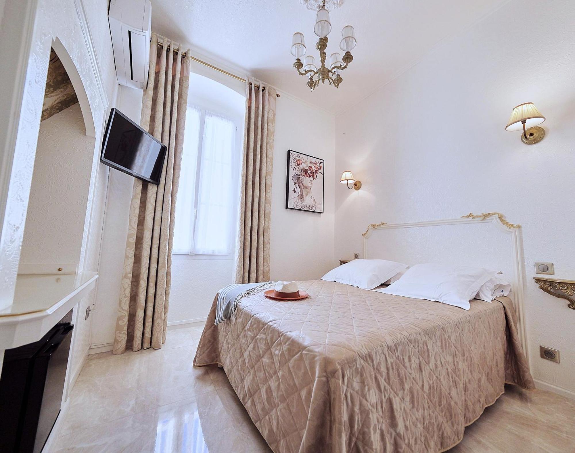 Le Magnolia Hotel Calvi  Eksteriør billede