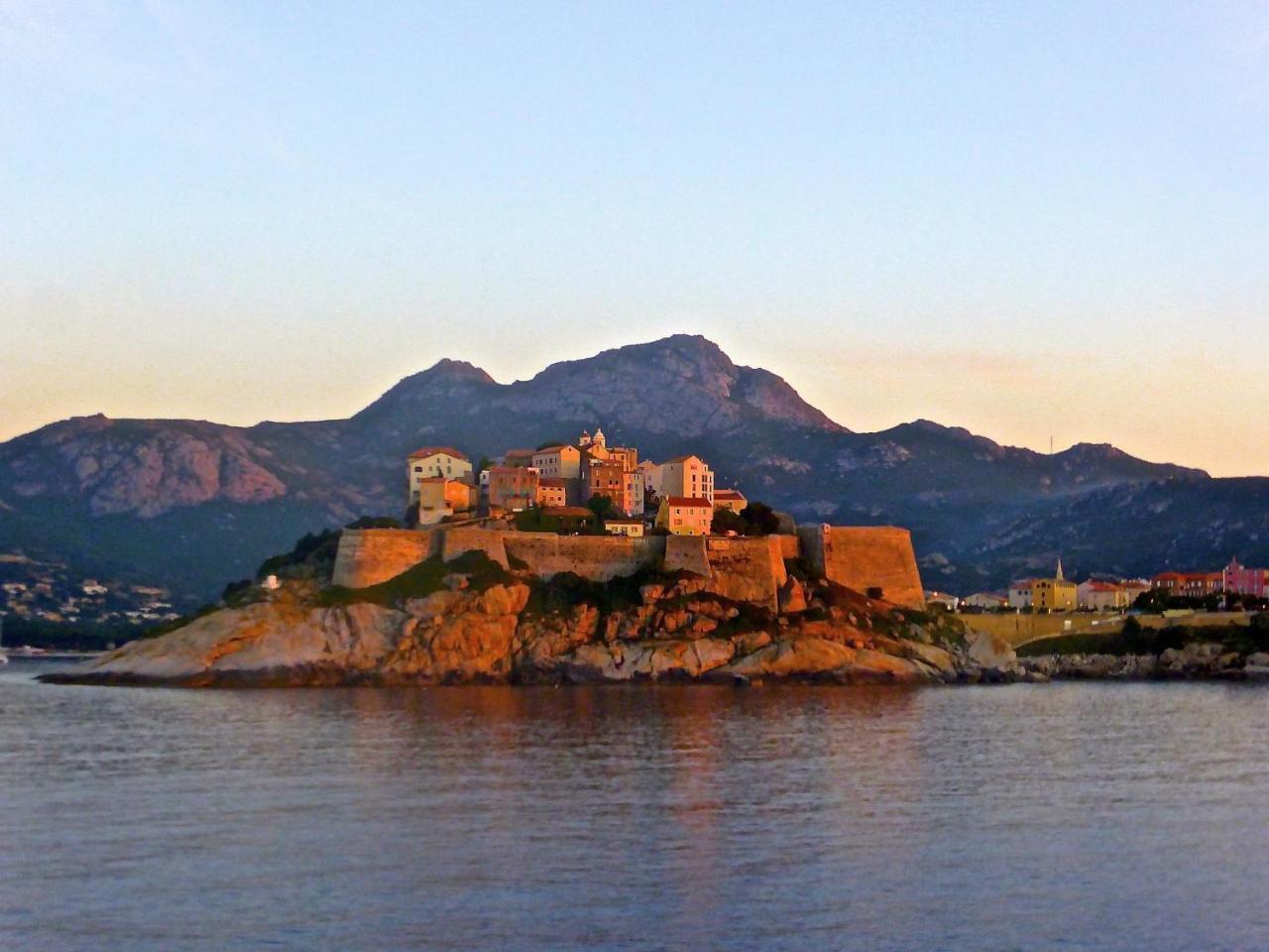 Le Magnolia Hotel Calvi  Eksteriør billede