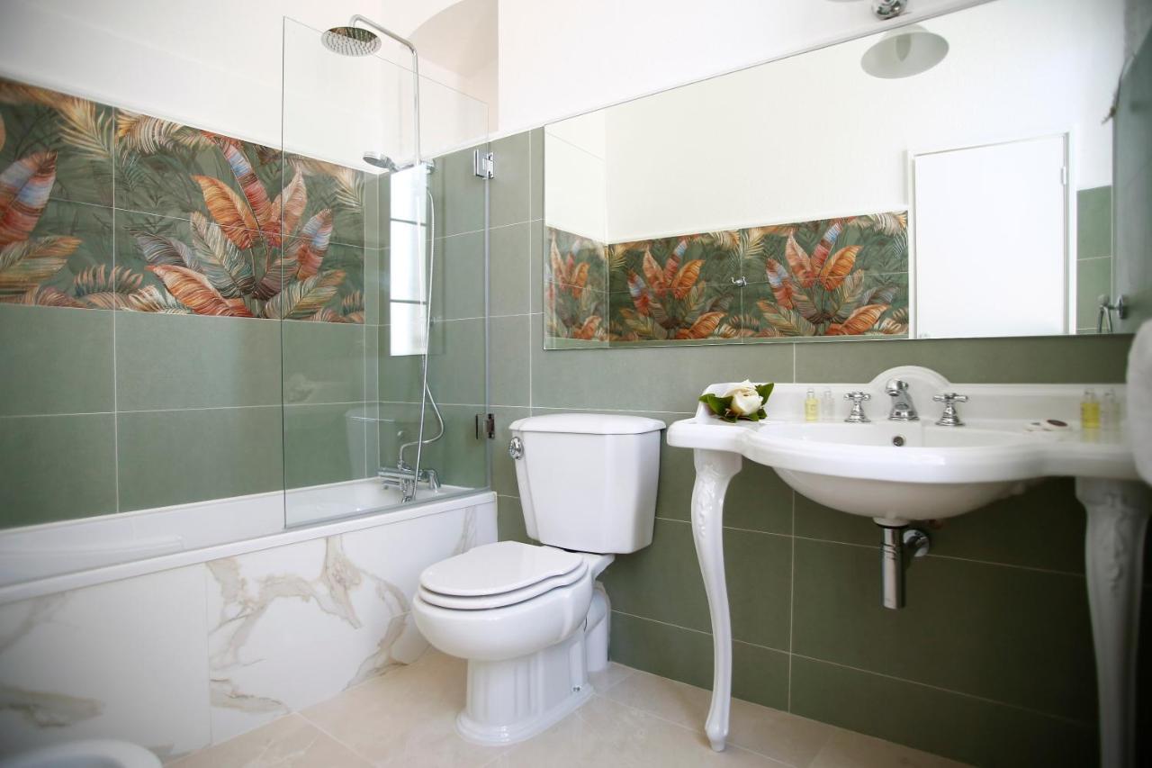 Le Magnolia Hotel Calvi  Eksteriør billede